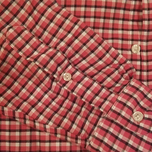 Button up - Picture 3 of 4